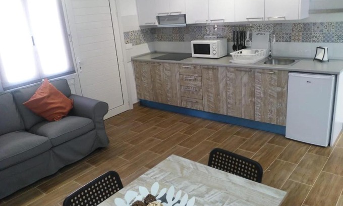 Caleta de Sebo Apartamento | SALEMA