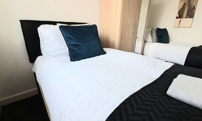 Eccles Apartamento | Salford Ark Comfort Stays Near Trafford Centre