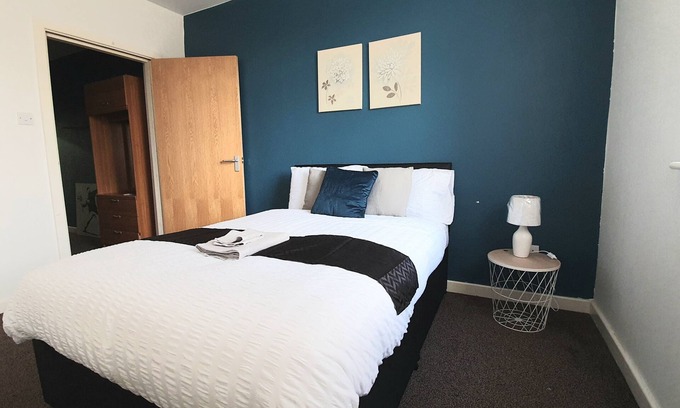 Eccles Apartamento | Salford Ark Comfort Stays near Trafford shopping centre and Salford Royal