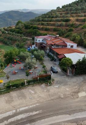 Albania Casa | Salillari Guest house & Restaurant