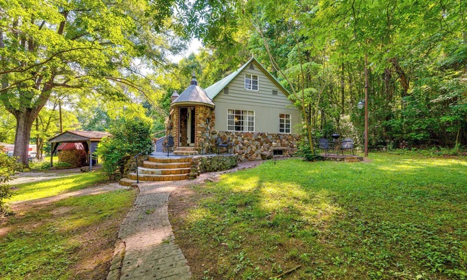 Salisbury Cabaña | Salisbury Cottage ~ 7 Mi to High Rock Lake!