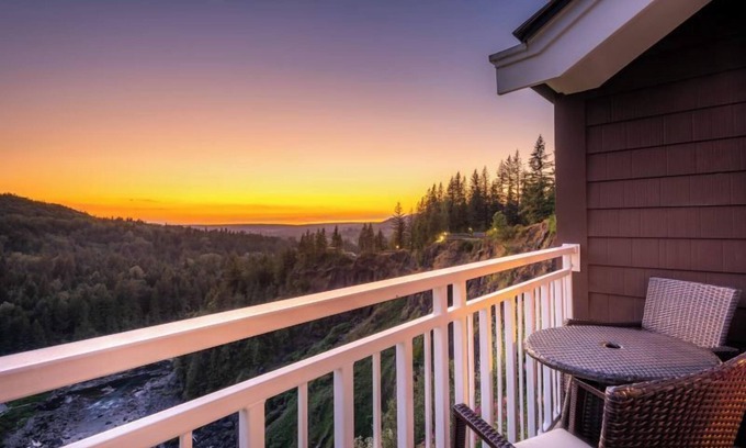 Snoqualmie Hotel | Salish Lodge & Spa