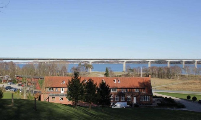 Ronbjerg Hotel | Sallingsund Færgekro