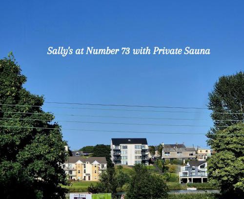 Coleraine Apartamento | Sally's at Number 73 with Private Sauna
