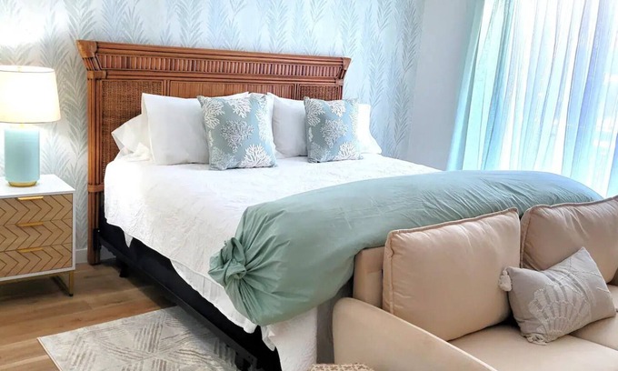 Coquina Gables Casa | Salt Aire Suites