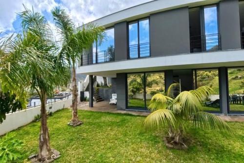 Machico Villa | Salt and Pepper House