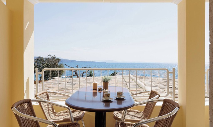 Katavolos Apartamento | Salt & Sun by Konnect - TwoBedroom Seaview Apartment, Kaminaki Beach