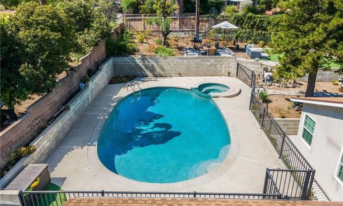 Sierra Madre Casa | Salt Water Pool Over Look Rocky Mountain View