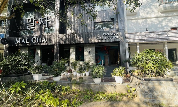 Diplomatic Enclave Hotel | Saltstayz Select - Malcha & Chankyapuri