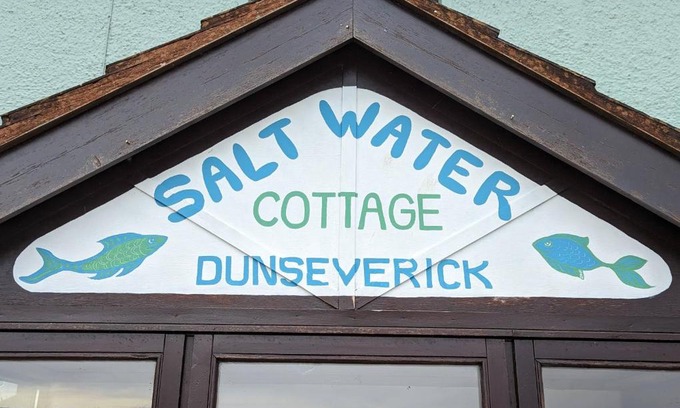 Dunseverick Casa | Saltwater Cottage