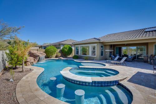 Estrella Mountain Ranch Casa | Saltwater Pool and Swim-Up Bar Goodyear Oasis!