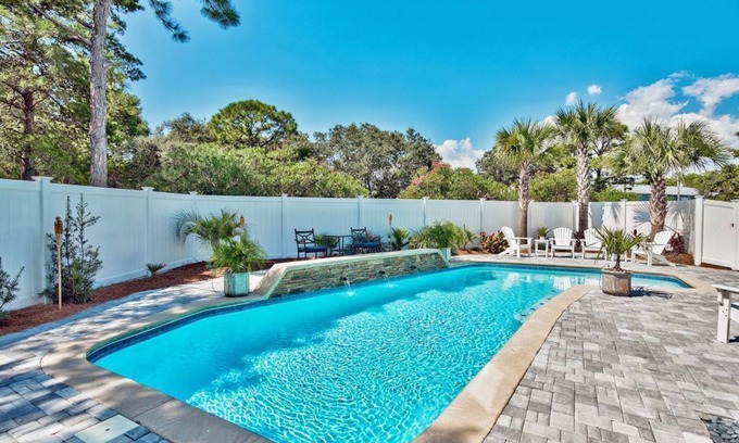 Emerald Waters Village Casa | Gran piscina privada | Comunidad cerrada | Acceso a la playa | Bicicletas | Pase divertido gratis