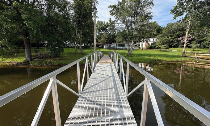 Prosperity Casa | Saluda Lake Escape Su