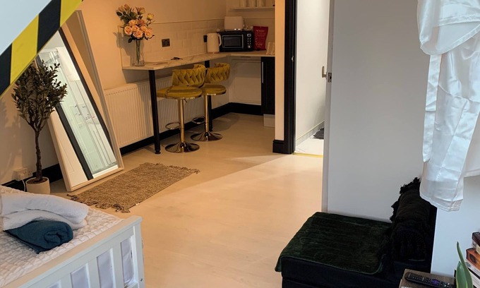Sheffield Apartamento | Sam’z Boutique Studio