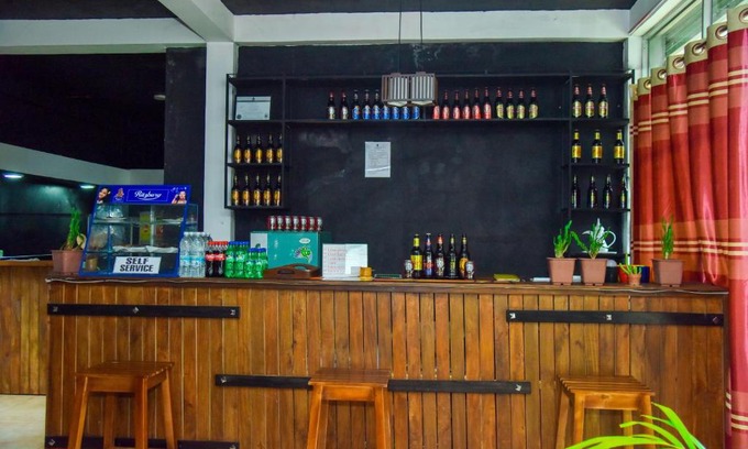 Udawalawa Hotel | Samanala Hotel, Restaurants and Spa