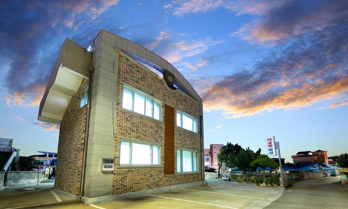 Samcheok Casa | Samcheok Eoulim Pension