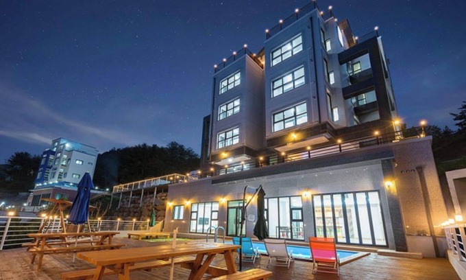 Samcheok Casa | Samcheok Kara Spa Pension