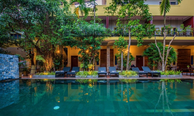 Siem Reap Hotel | Samnak Lounge