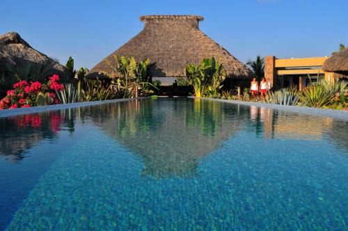 Santa María Colotepec Hotel | Samora Luxury Resort