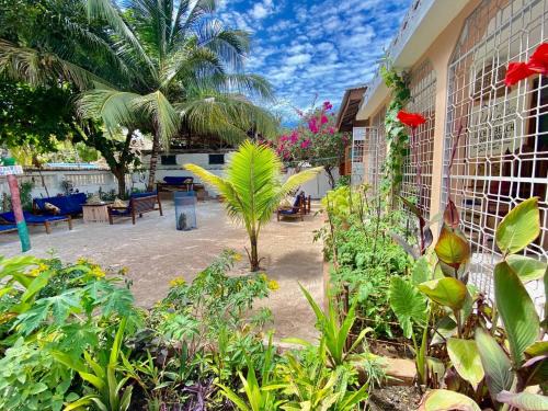 Bwejuu Beach Cama Y Desayuno | Samsara Beach House
