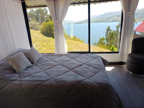 Tota Casa | SAN ALEJO- CABAÑAS Y CAMPING