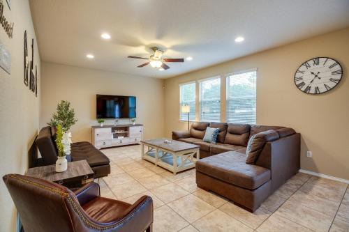 San Antonio Casa | San Antonio Vacation Rental with Patio Near SeaWorld