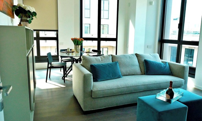 San Babila Apartamento | San Babila Central Tower by Rentopolis - High-end 1bdr with panoramic terrace overlooking Duomo