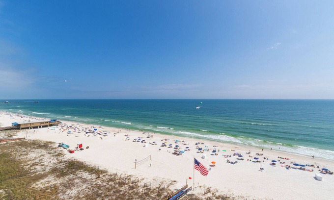 Gulf Shores Condominio | San Carlos 1008
