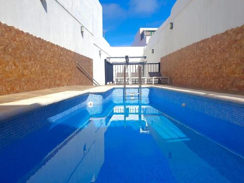 Los Silos Casa | San Clemente with Pool & Wi-fi