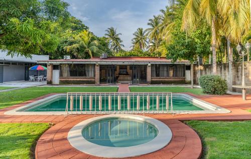 La Libertad Casa | San Diego Beach House, near La Lib and Surf City