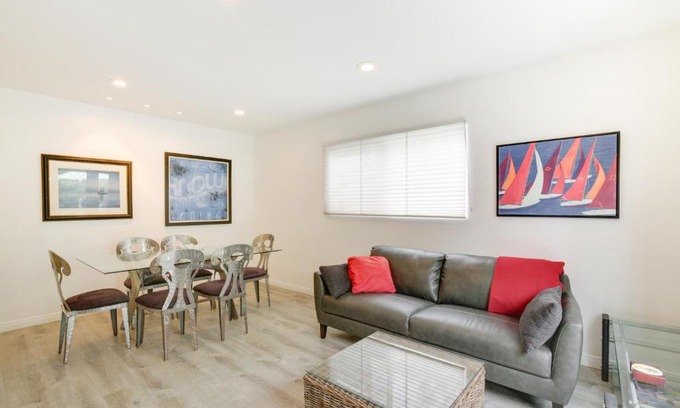 South Mission Beach Casa | San Diego Home with Deck Walk to Mission Beach!