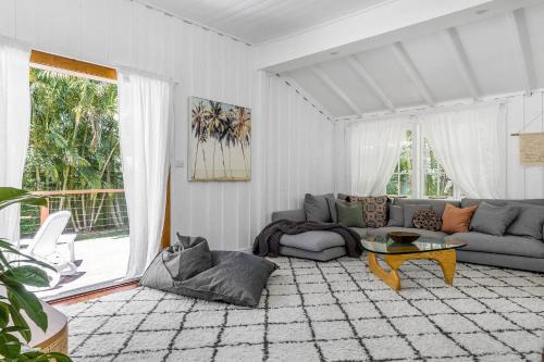 Byron Bay Casa | San Juan Surfers Cottage - prime Byron location