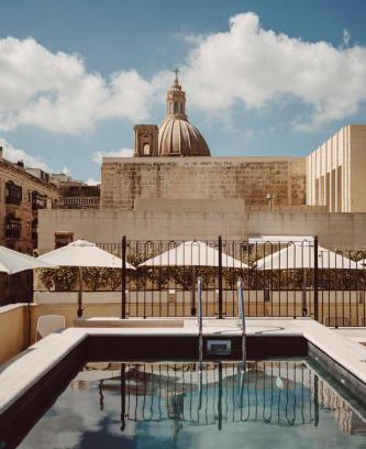 Valletta Hotel | San Karlu