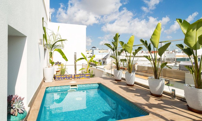 San Vicente Apartamento | San Lorenzo. 3 dormitorios, terraza, piscina privada