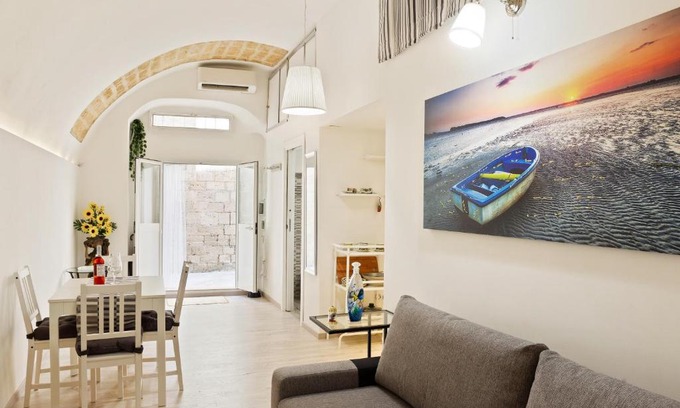 Old Town Apartamento | San Nicola Casa Clemente Apartment