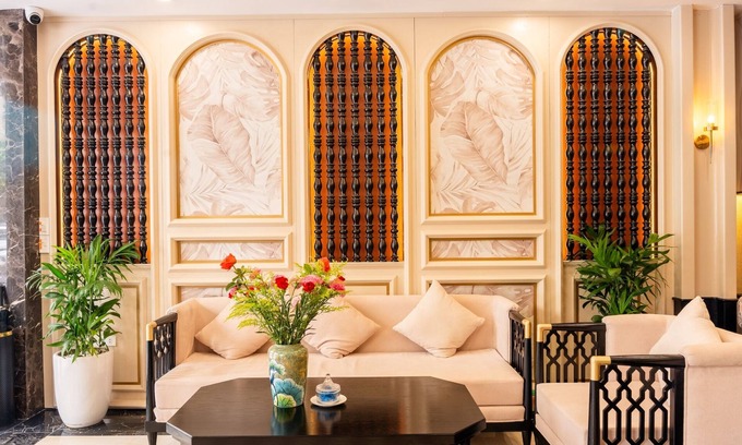 Trung Hoa Nhan Chinh Hotel | San Quinze Hanoi Hotel