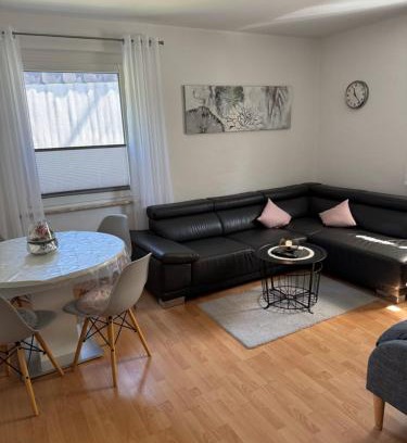 Oberhausen Apartamento | Sana Ferienwohnung