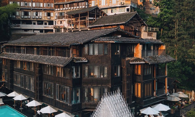 Qiandongnan Hotel | Sanchunli Meng Resort Hotel