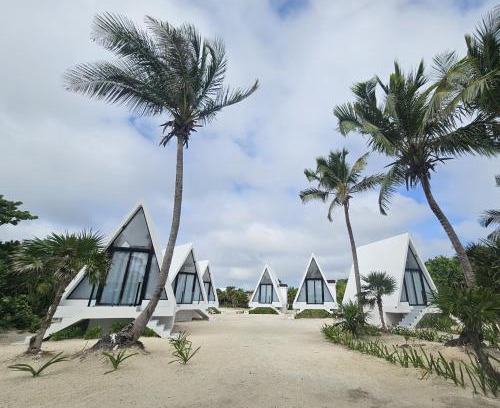 San Pedro Complejo | Sand and Sky Resort Adults Only