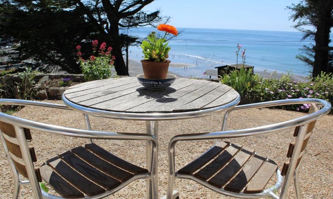 Seaton Casa | Sand Bar - Mount Brioni