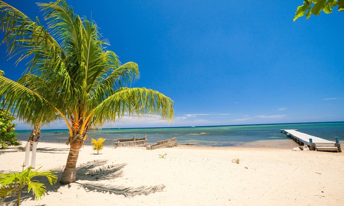 Antoneys Cay Cabaña | Sand Dollar