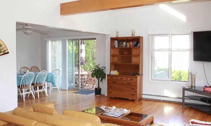 Point Judith Casa | Sand Hill Cove Pristine & Contemporary- capacidad para 10!