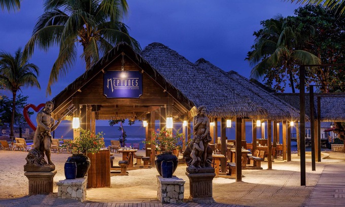 Ocho Rios Complejo | Sandals Ochi - ALL INCLUSIVE Couples Only