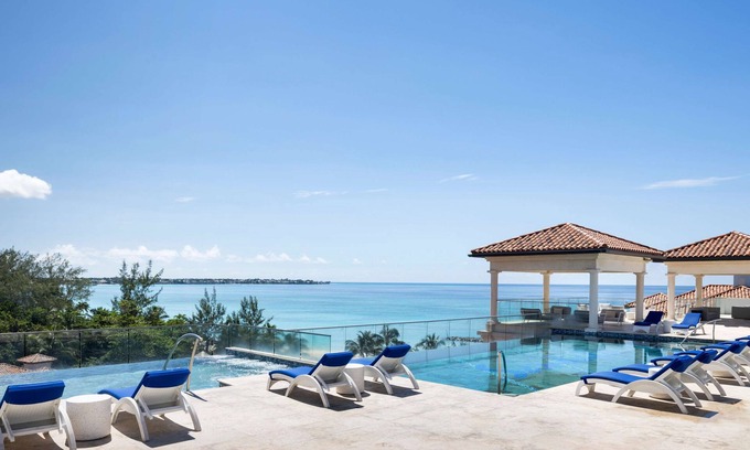 Maxwell Complejo | Sandals Royal Barbados - ALL INCLUSIVE Couples Only