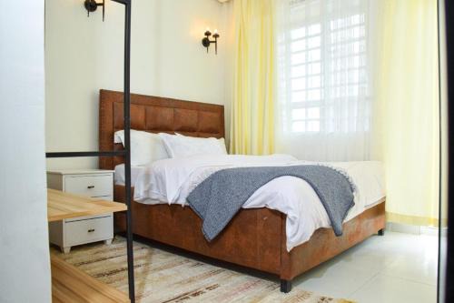 Biashara Apartamento | Sandalwood Suites - Executive Three Bedroom