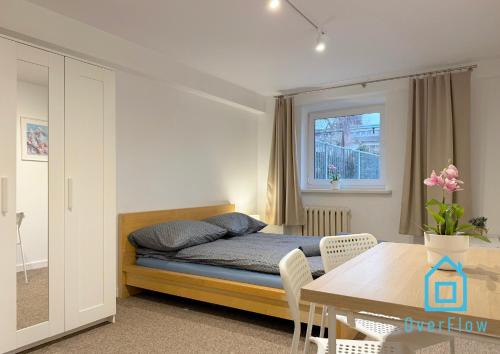 Brzezno Casa | Sandcastle Room - 2 km to Baltic Sea & 15 Minutes to Gdańsk Old Town