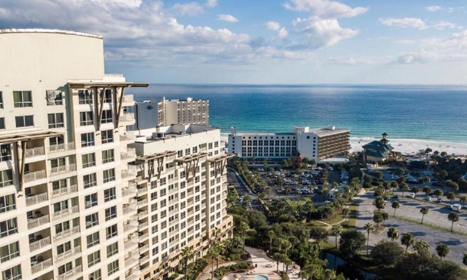 Sandestin Apartamento | Sandestin Resort Luau by Tufan