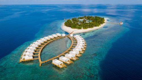 Bathala Island Complejo | Sandies Bathala