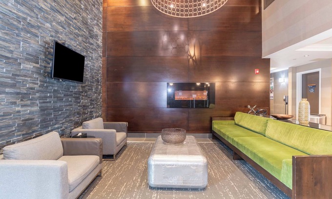 West Abbotsford Hotel | Sandman Hotel Abbotsford Airport
