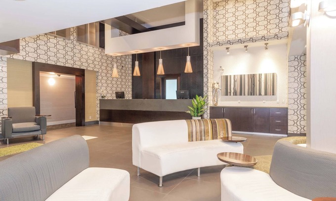 Clearbrook Hotel | Sandman Hotel & Suites Abbotsford